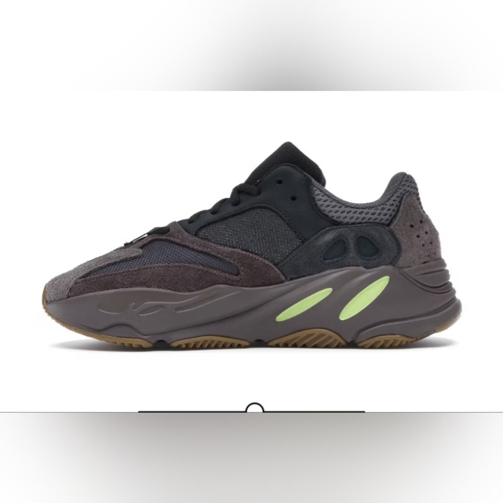 Yeezy Boost 700 “Mauve” mens 12